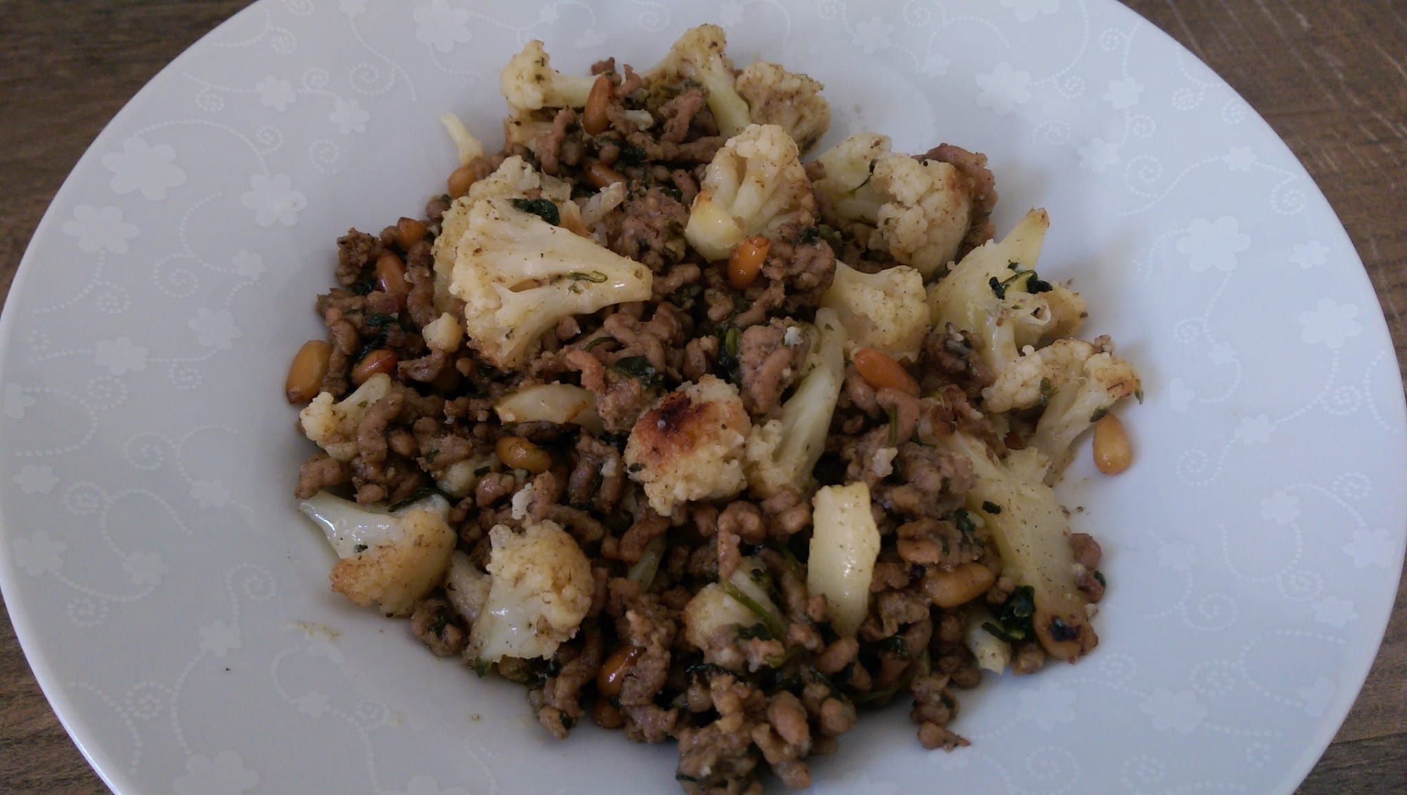 Read more about the article Lebanese inspired lamb with cauliflower