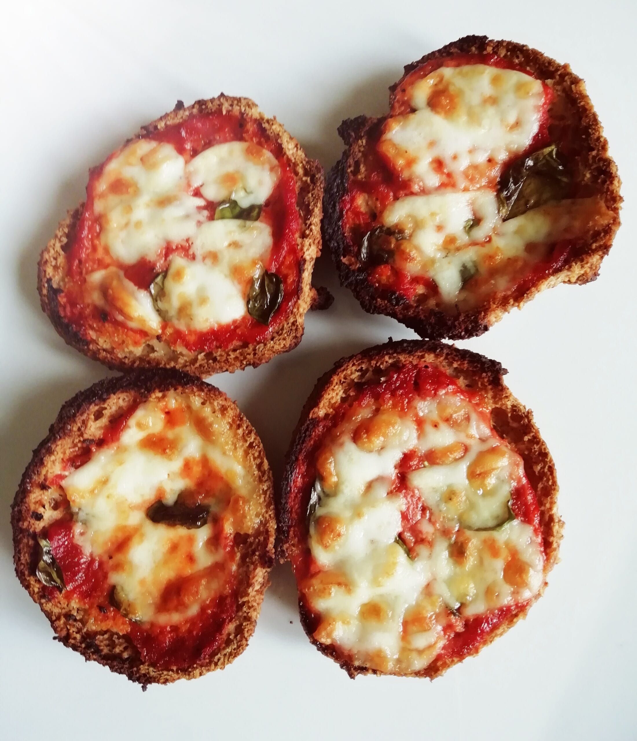 Read more about the article Pizza rolls
