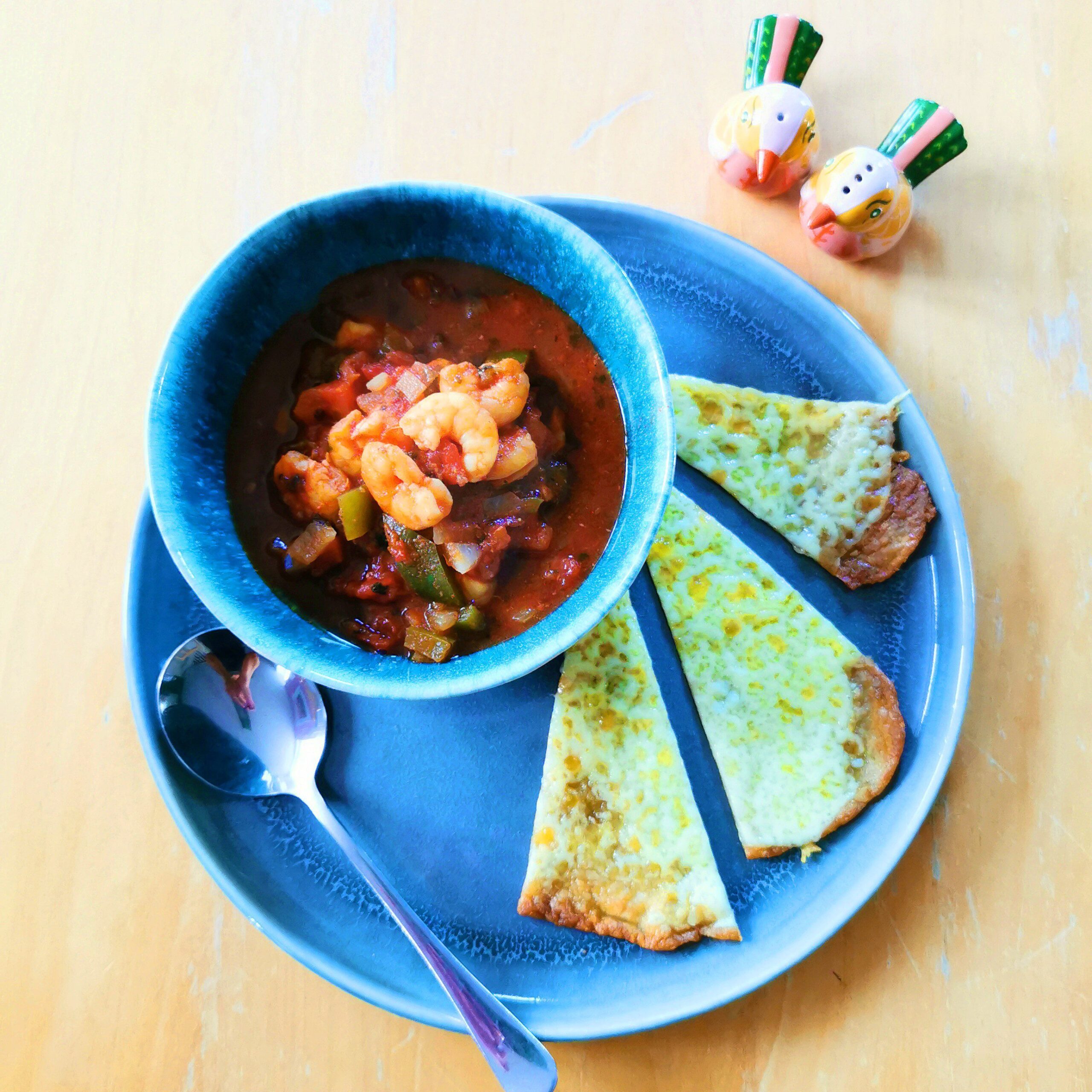 Read more about the article Slow cooker prawns Mexican style